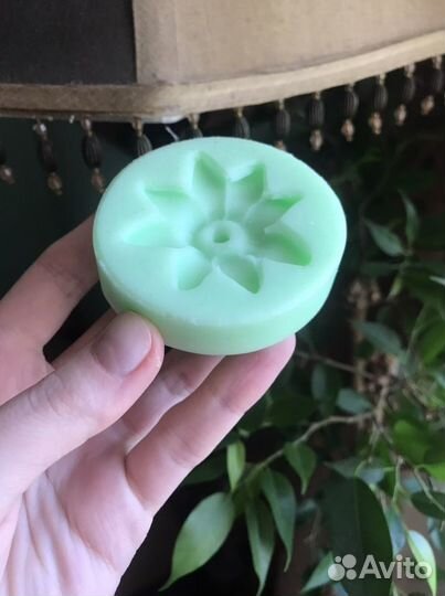 Молд листик для клубники