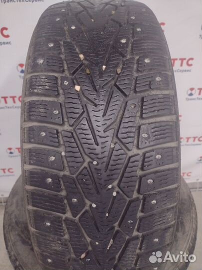 Nokian Tyres Nordman 7 SUV 215/60 R17