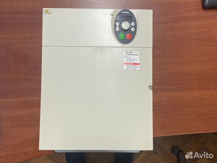 Toshiba transistor invertor VFS11-4150PL-WN