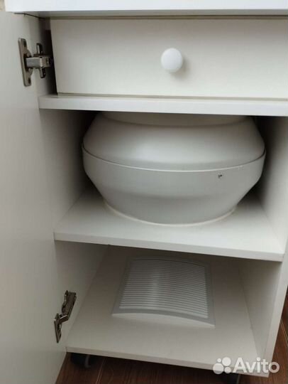 Вытяжка для маникюра и педикюра очень мощная