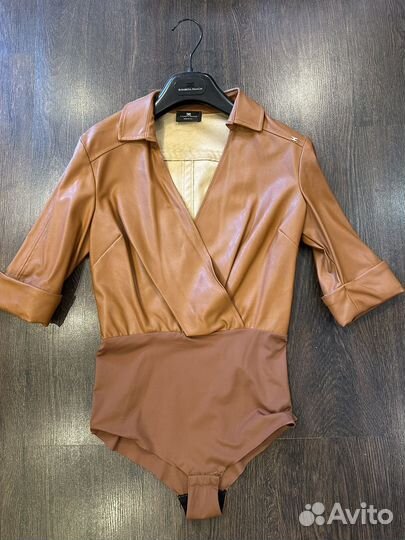 Elisabetta franchi боди и брюки с поясом