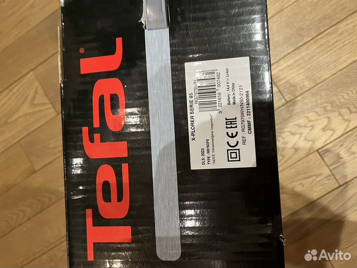 Робот пылесос tefal новый