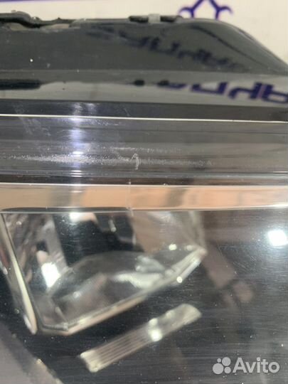 Фара правая Volkswagen Multivan T6 (2016-2020)