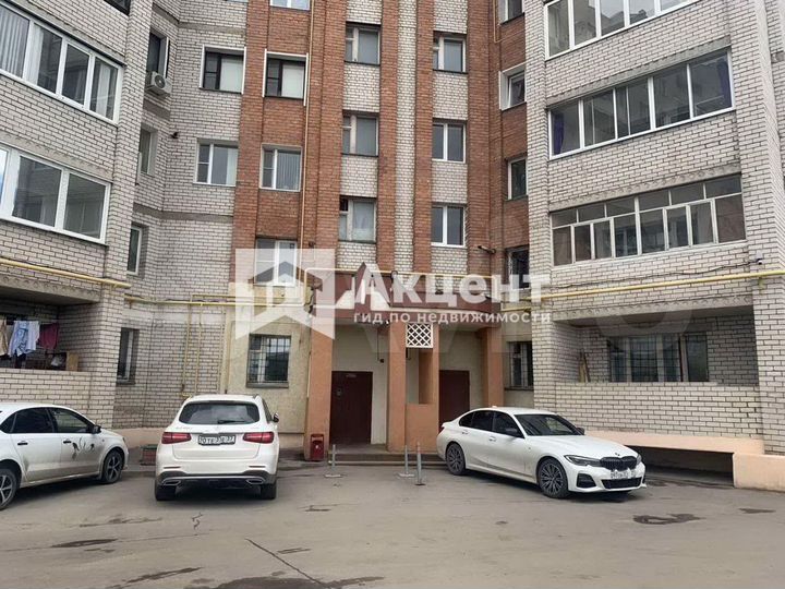 3-к. квартира, 65 м², 7/10 эт.