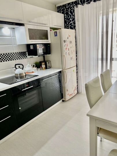 2-к. квартира, 60 м², 8/10 эт.