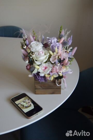 Сухоцветы и стабилизированные цветы в кашпо