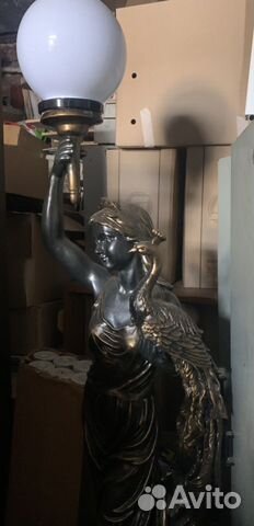 Уличный декоративный фонарь