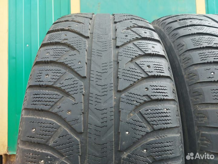 Bridgestone Ice Cruiser 7000 285/60 R18 116T