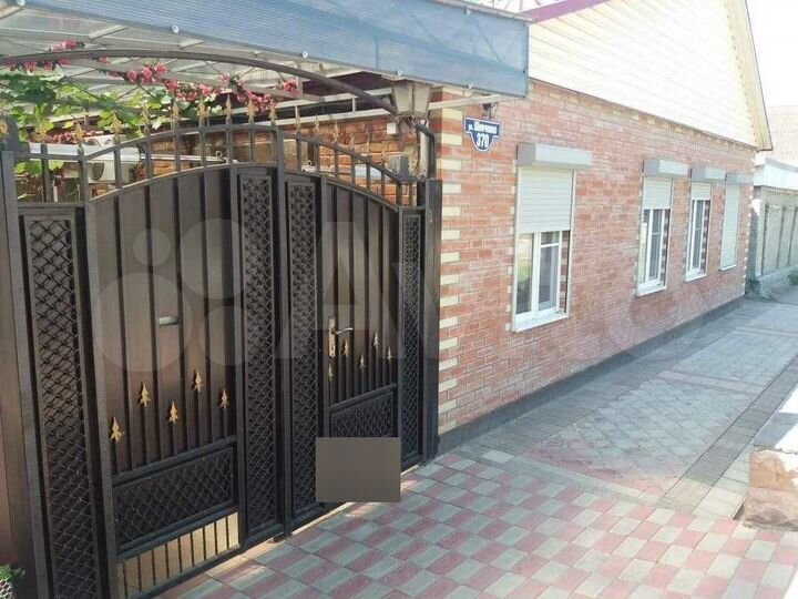 Дом 100 м² на участке 5 сот.