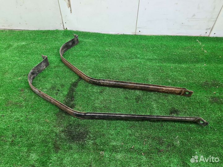 Лента крепления бензобака VW Polo 5 поло седан