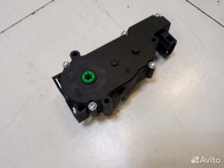 Активатор замка багажника Mercedes-Benz M-Class ML