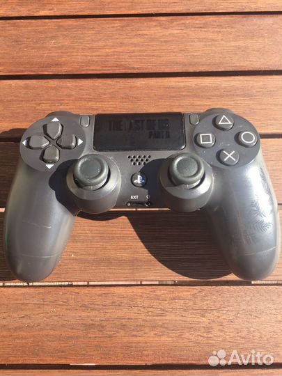 Джойстик dualshock ps4 the last of us:part2+чехол