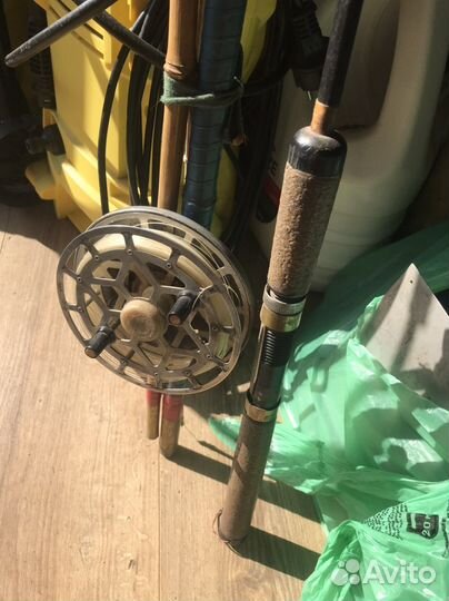 Спининг удочка СССР+ рыболовные вещи