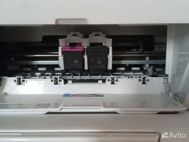 Принтер hp DeskJet 2720e