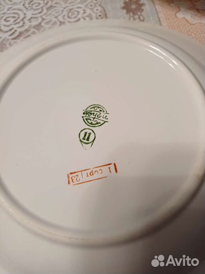 Тарелки обеденные 