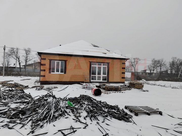 Дом 100 м² на участке 6 сот.