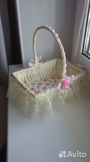 Корзина декоративная