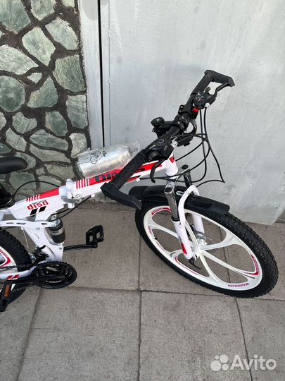 Новый велосипед на литых дисках