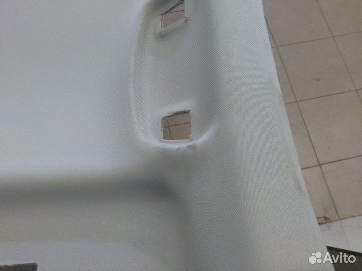 Обшивка потока VW Tiguan 2017