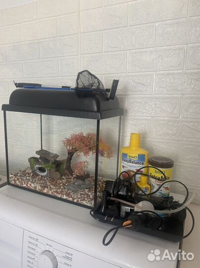 Аквариум на 20 литров в сборе