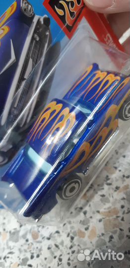 Модель Hot Wheels '57 Chevy. HW Flames. -2019