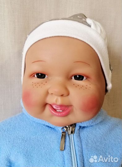 Большой пупс