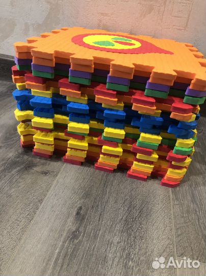 Детский развивающий коврик