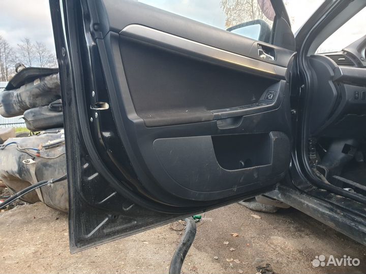 Дверь передняя левая lancer X cy лансер 10 черная