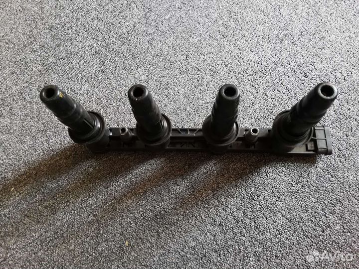 Катушка зажигания Opel астра j