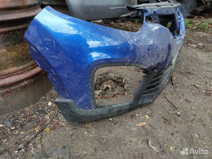 Бампер передний Renault Kaptur 2016