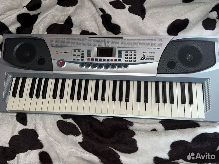 Синтезатор novis npn-2083