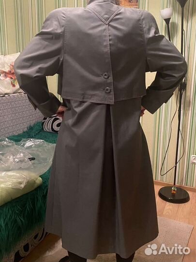 Плащ женский