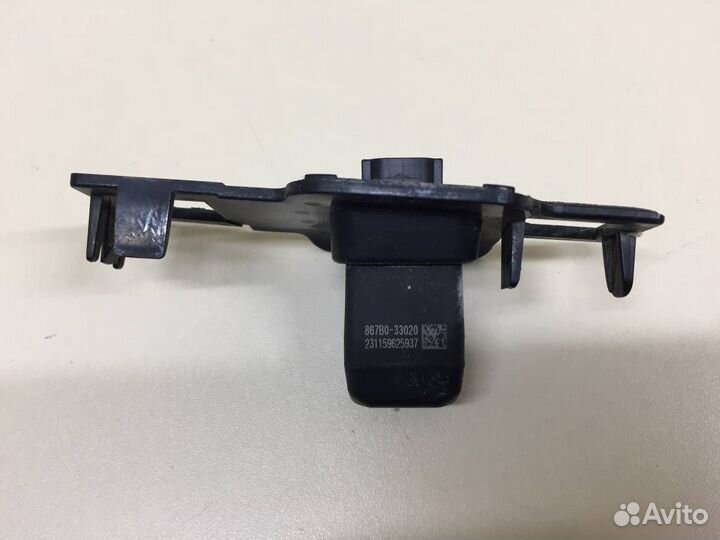 Камера заднего вида Toyota Camry V50 2011-2017