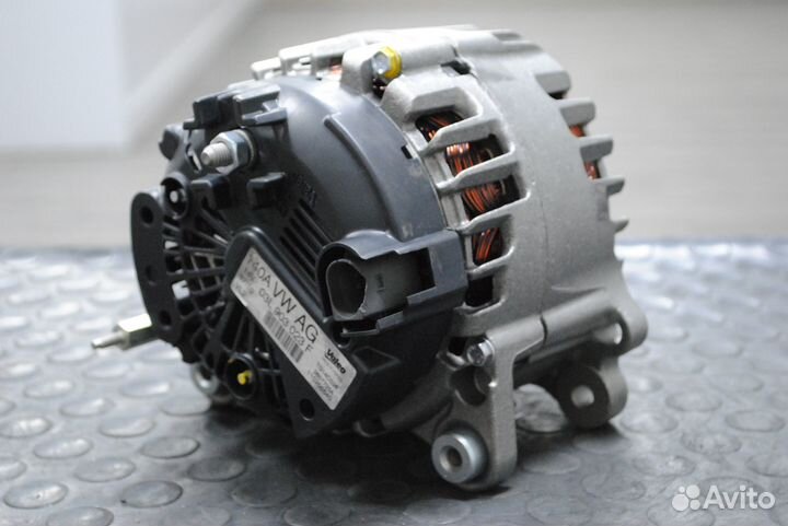 Генератор VW Crafter 2.5 TDi, Passat 2.0 TDi Valeo