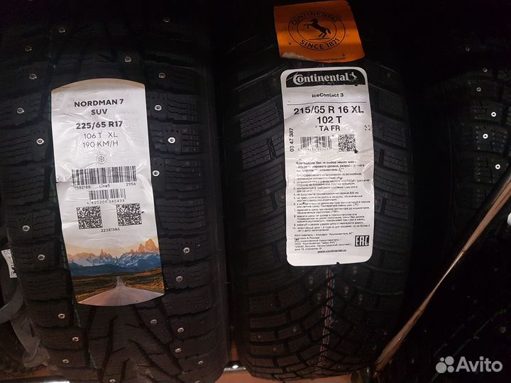 Continental IceContact 3 SUV 215/65 R16 102T