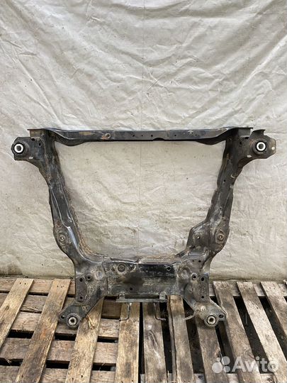 Передний подрамник Ford Mondeo 4