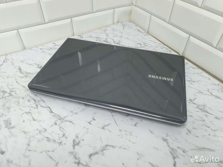 Ноутбук Samsung NP350V5C