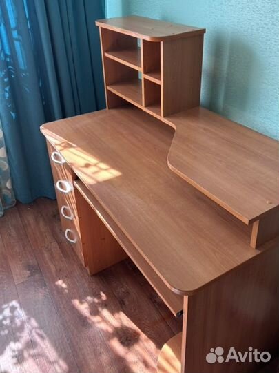 Компьютерный стол бу