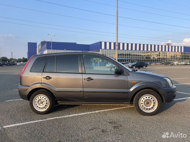 Ford Fusion 1.6 МТ, 2005, 290 000 км