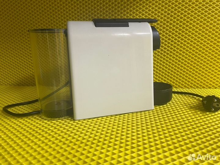 Кофемашина капсульная De'Longhi Nespresso Essenza