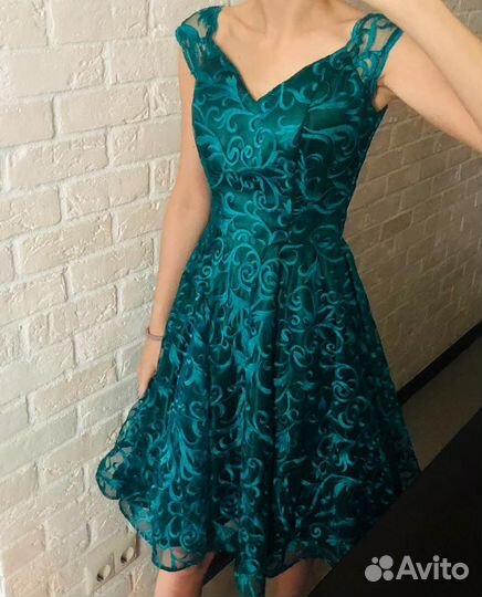 Платье вечернеее S