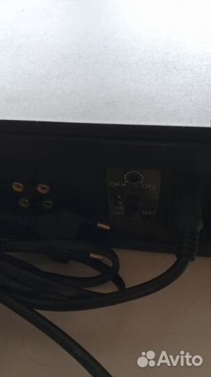 Видеомагнитофон Elekta. Кассетный