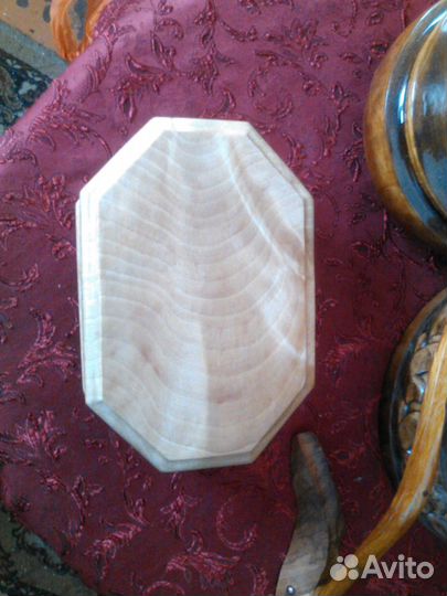 Деревянная шкатулка для украшений