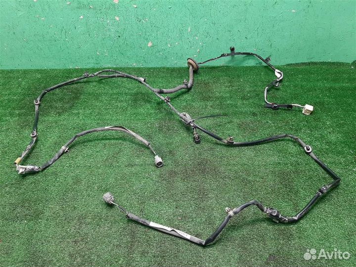 Проводка парктроника Mitsubishi Grandis 2008