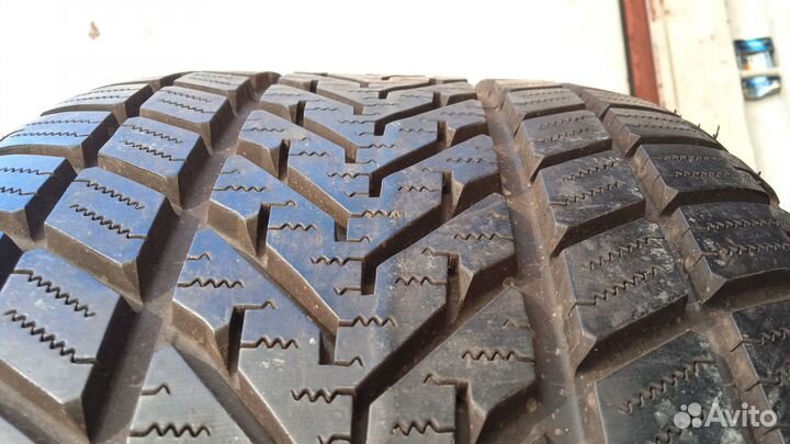 Pirelli Winter 210 Performance 285/40 R17