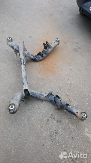 Задний подрамник балка Audi A4 A5