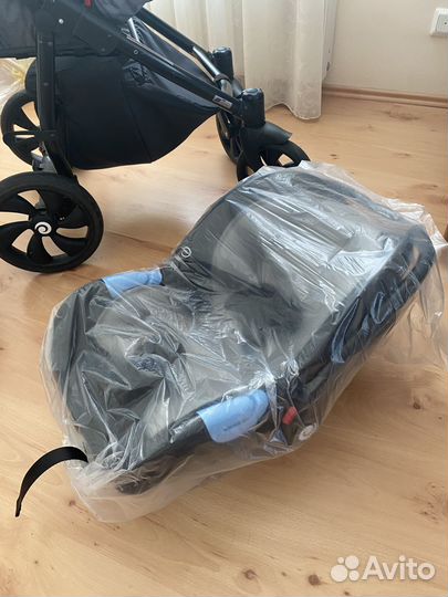 Коляска 3 в 1 Tutis Nanni 2023 Кожа Серый