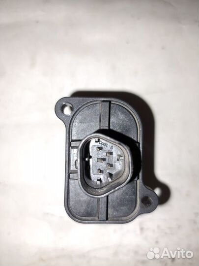 Датчик расхода воздуха Suzuki Swift K12B