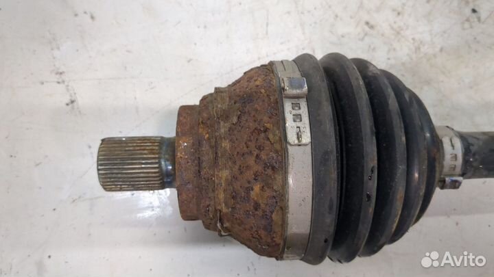 Полуось Volkswagen Tiguan, 2015