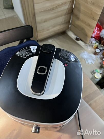 Мультиварка Redmond